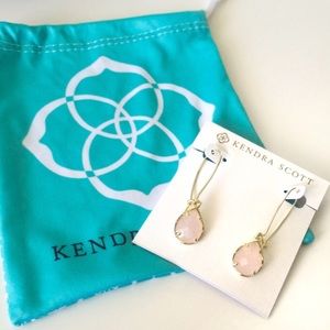 Kendra Scott Dee Drop Earring in Rose Quartz